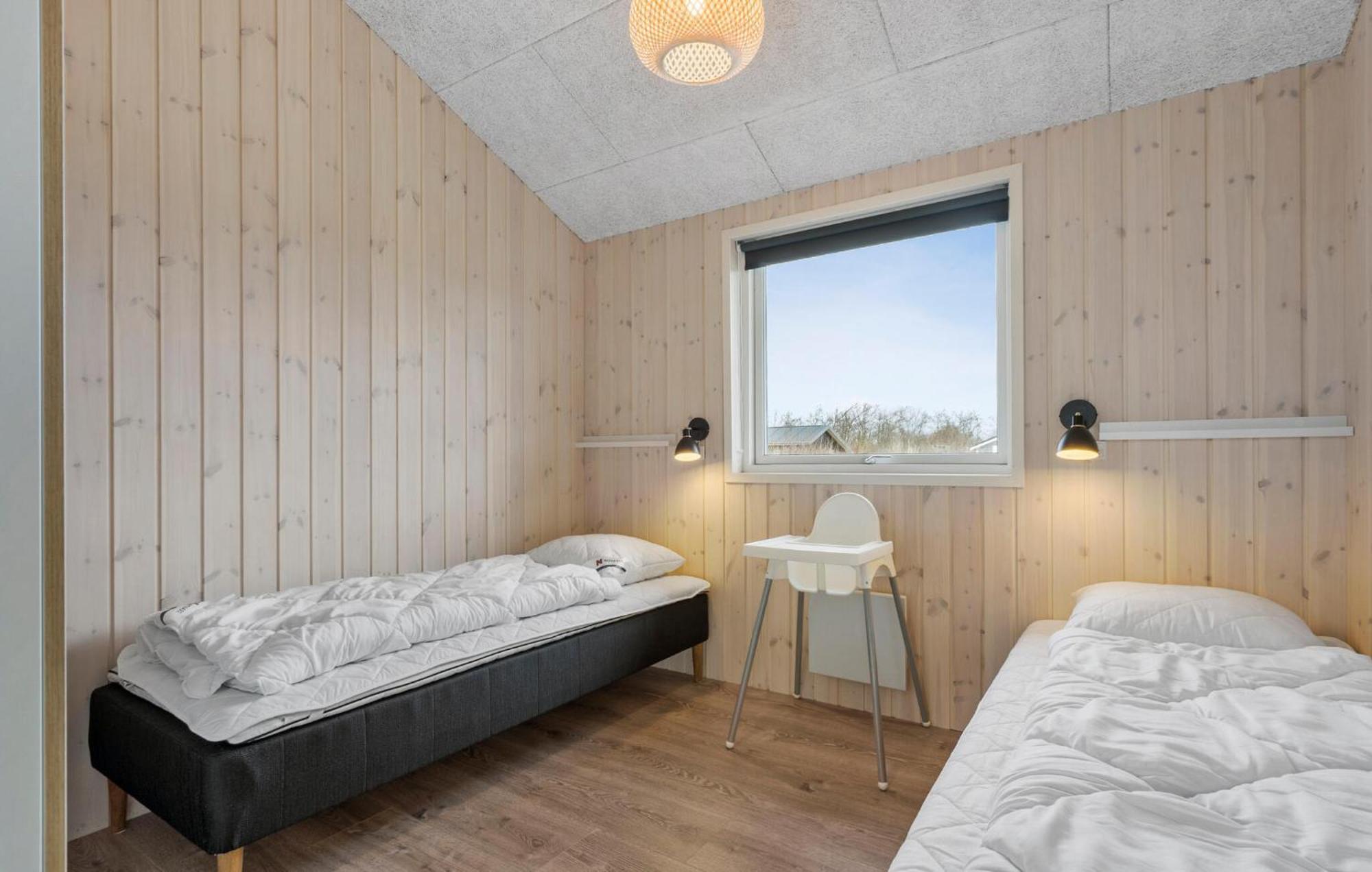 Beautiful Home In Tarm With Sauna Bagian luar foto