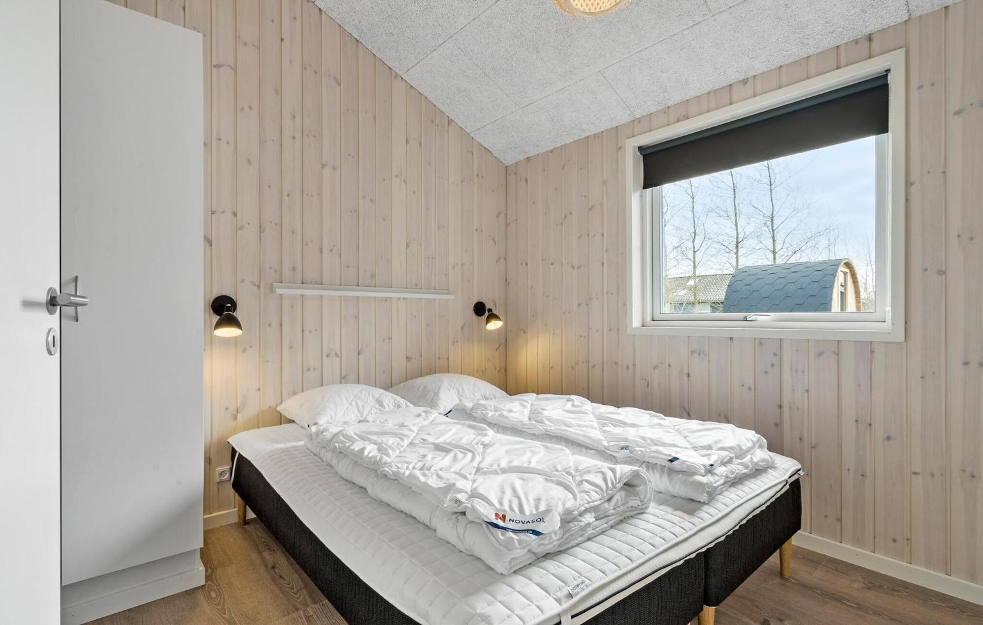 Beautiful Home In Tarm With Sauna Bagian luar foto