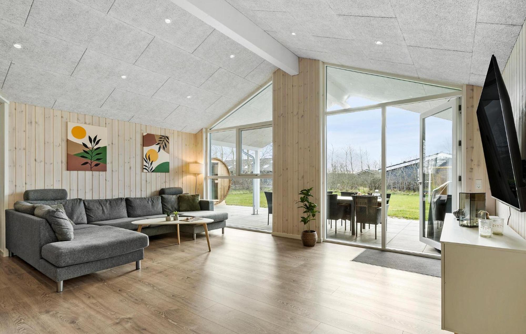 Beautiful Home In Tarm With Sauna Bagian luar foto